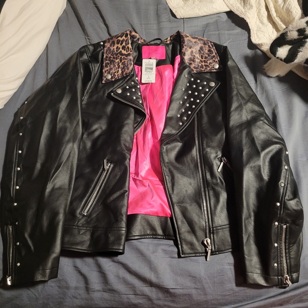 Torris Betsey Johnson leather jacket
